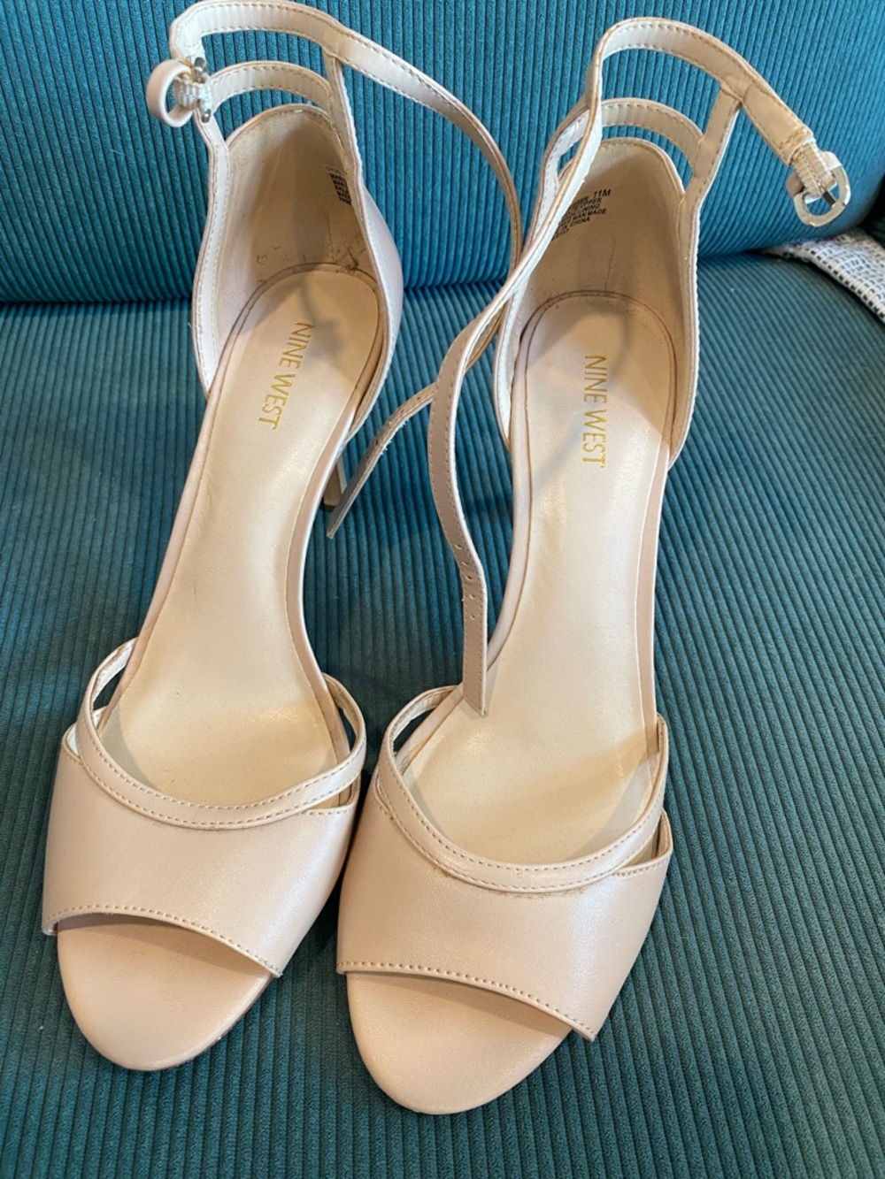 Nine West Beige Open-Toe Ankle Strap Heels Size 11